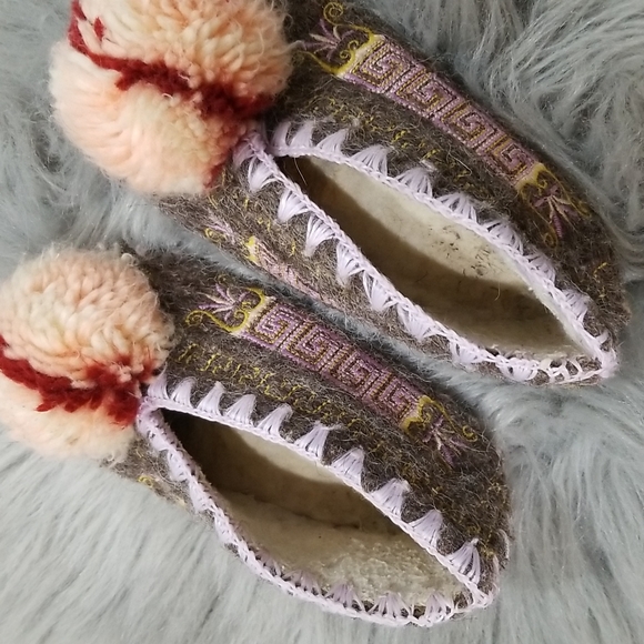 Authentic Greek slippers - Picture 3 of 4